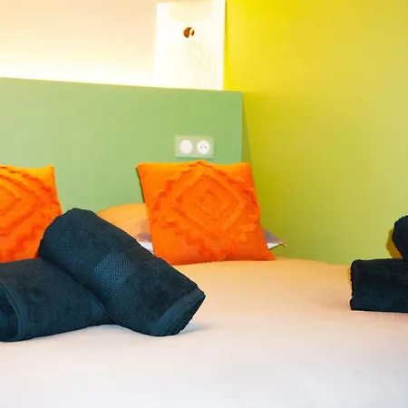 Cosy T3 - Rer C 400m Apartment