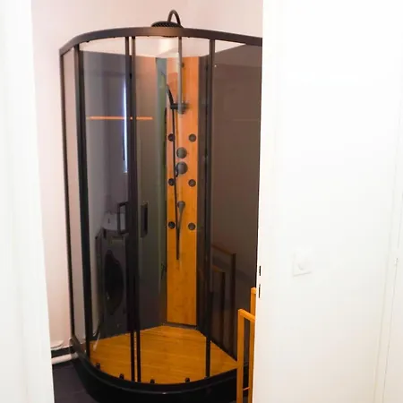 Cosy T3 - Rer C 400m Apartment *